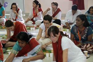 Nithyananda-Annalaya-2013-01-01-1tdDnuWXeHPumlqzo dI2UesL1n7YbNmI.jpg