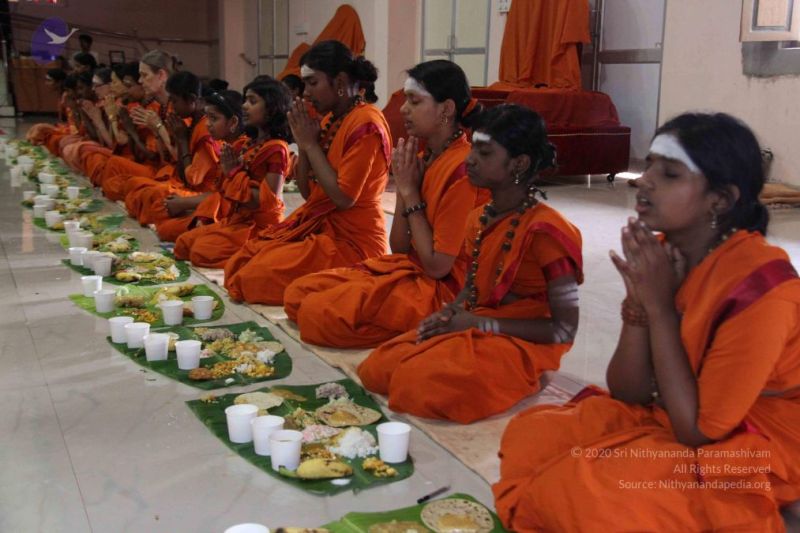 File:Nithyananda-Annalaya-2013-01-01-1uQKvr0CQMU-Y51IDbbqVAEgG7JuY1B V.jpg