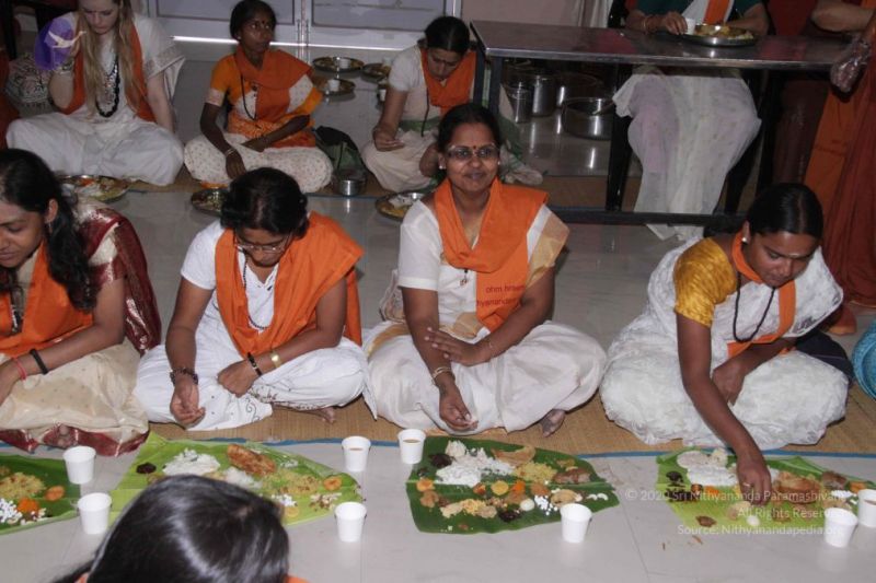 File:Nithyananda-Annalaya-2013-01-01-1vskuweLm3aV4S22OXFt3w53ORc ZhJv4.jpg