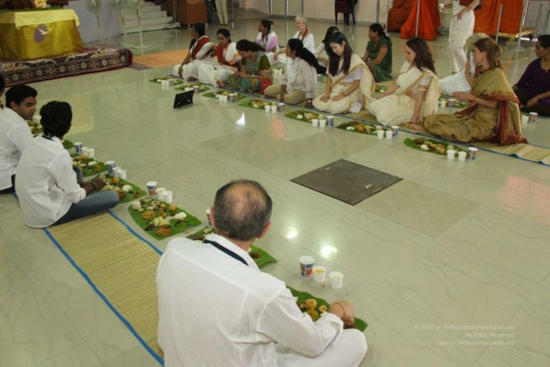 File:Nithyananda-Annalaya-2013-01-01-1yoUA1kU7aH8Pr0GKZclLKXANd63aJp Q.jpg