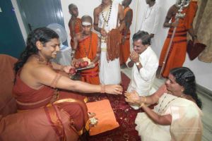 Nithyananda-Annalaya-2014-01-01-1vvmp1Os4gif-Vk-hpd 8dq3 g3tBMpAM.jpg