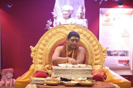 Nithyananda-Annalaya-2015-01-01-1tB40rB7JwFPrtW M96DbCiaqyAz33-uS.jpg