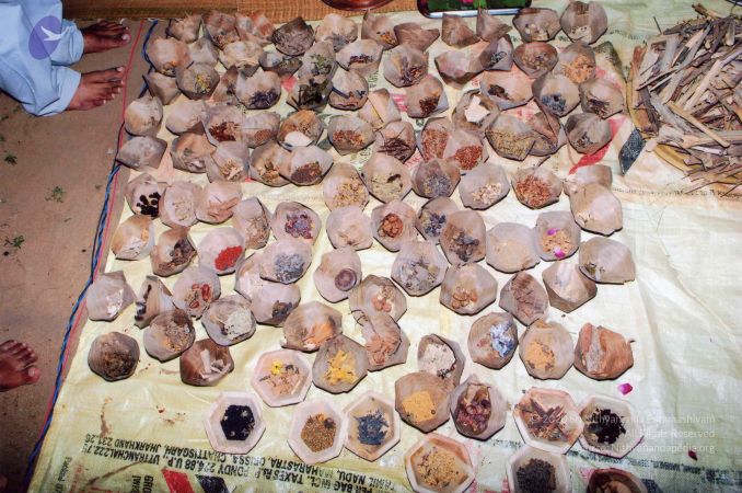 PA-166-024 CMP WM.jpg