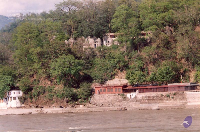 File:PA-369-002 CMP WM.jpg