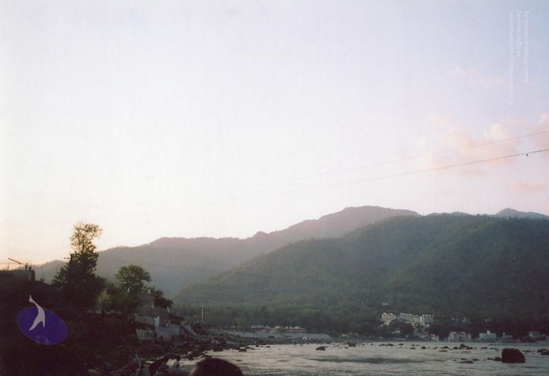 File:PA-369-008 CMP WM.jpg