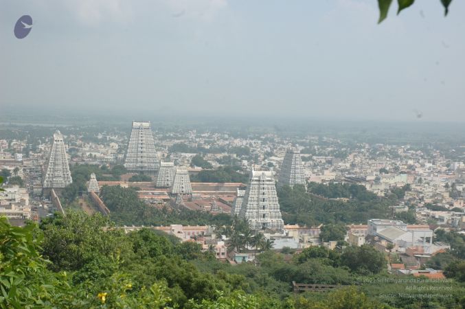 Temple Tirvannamalai Township 5Nov2006 1-17.jpg