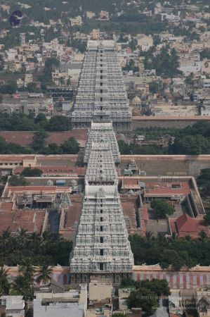 Temple Tirvannamalai Township 5Nov2006 22-38.jpg